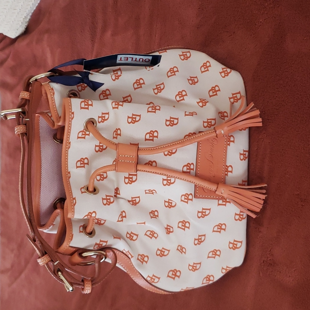 Dooney & Bourke handbag